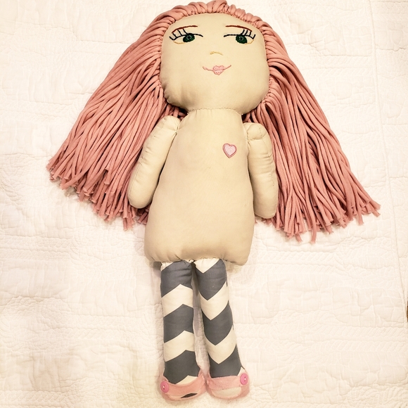 **** SOLD****      RAG DOLL - Picture 6 of 8